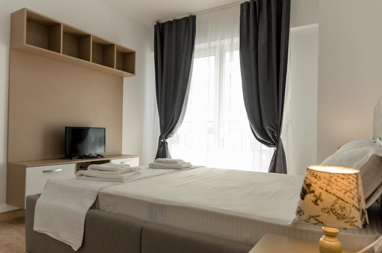 Luxury Apartments Newton By Glam Ιάσιο Εξωτερικό φωτογραφία