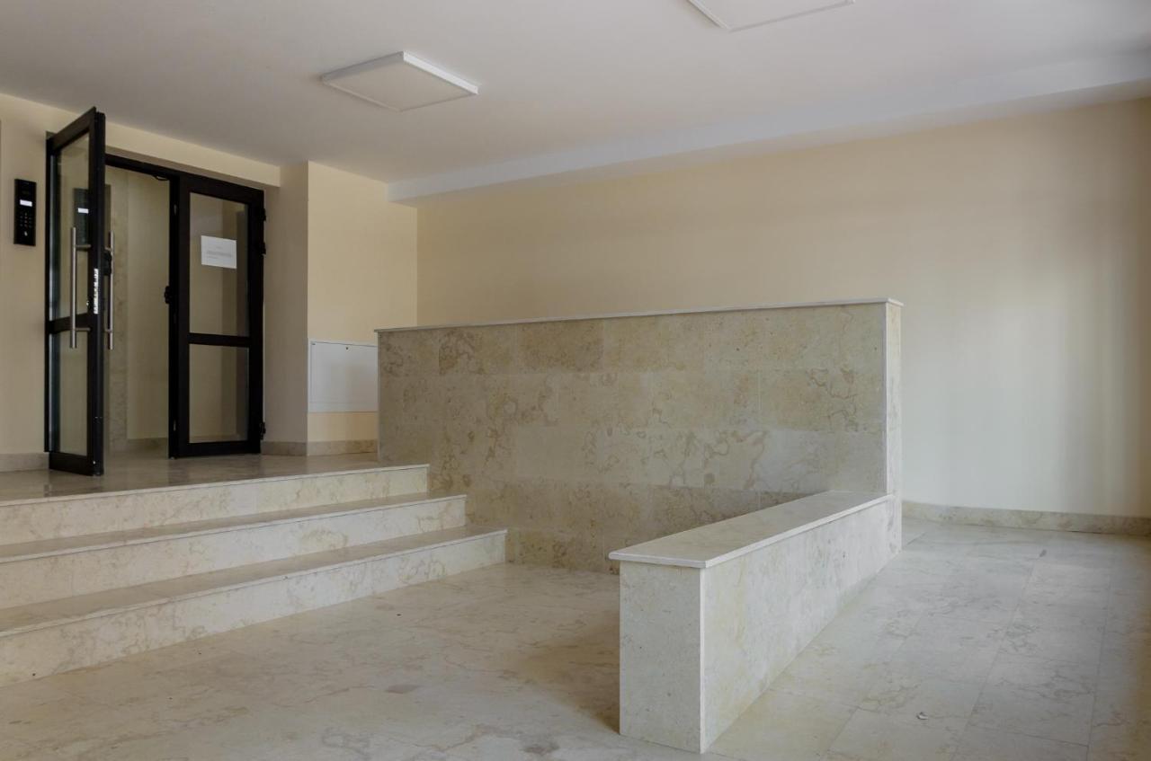 Luxury Apartments Newton By Glam Ιάσιο Εξωτερικό φωτογραφία