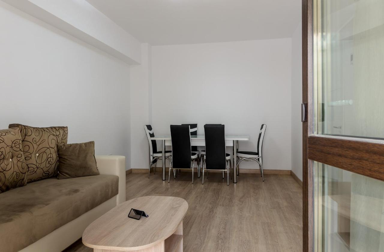 Luxury Apartments Newton By Glam Ιάσιο Εξωτερικό φωτογραφία