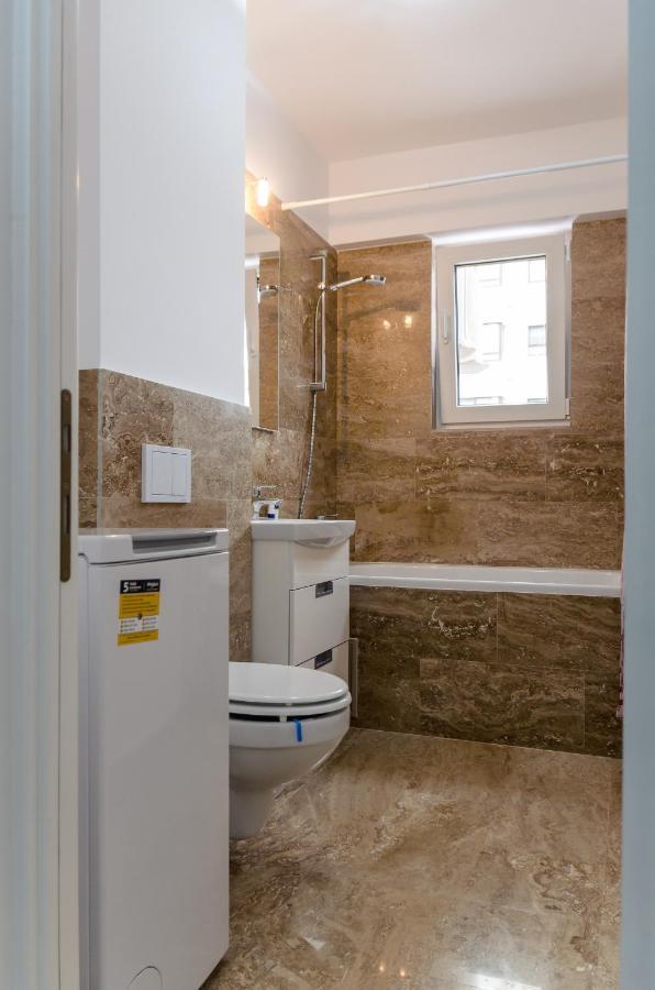 Luxury Apartments Newton By Glam Ιάσιο Εξωτερικό φωτογραφία