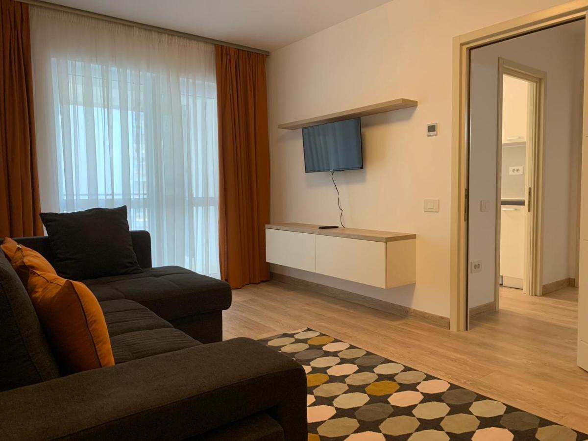 Luxury Apartments Newton By Glam Ιάσιο Εξωτερικό φωτογραφία