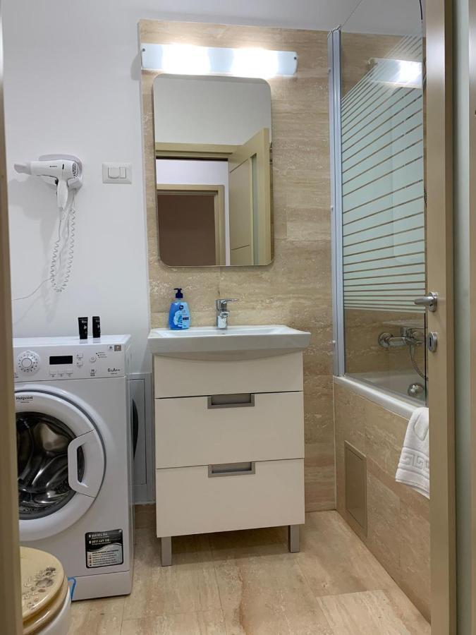 Luxury Apartments Newton By Glam Ιάσιο Εξωτερικό φωτογραφία