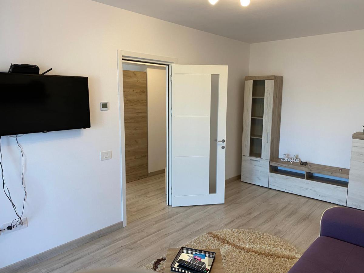 Luxury Apartments Newton By Glam Ιάσιο Εξωτερικό φωτογραφία
